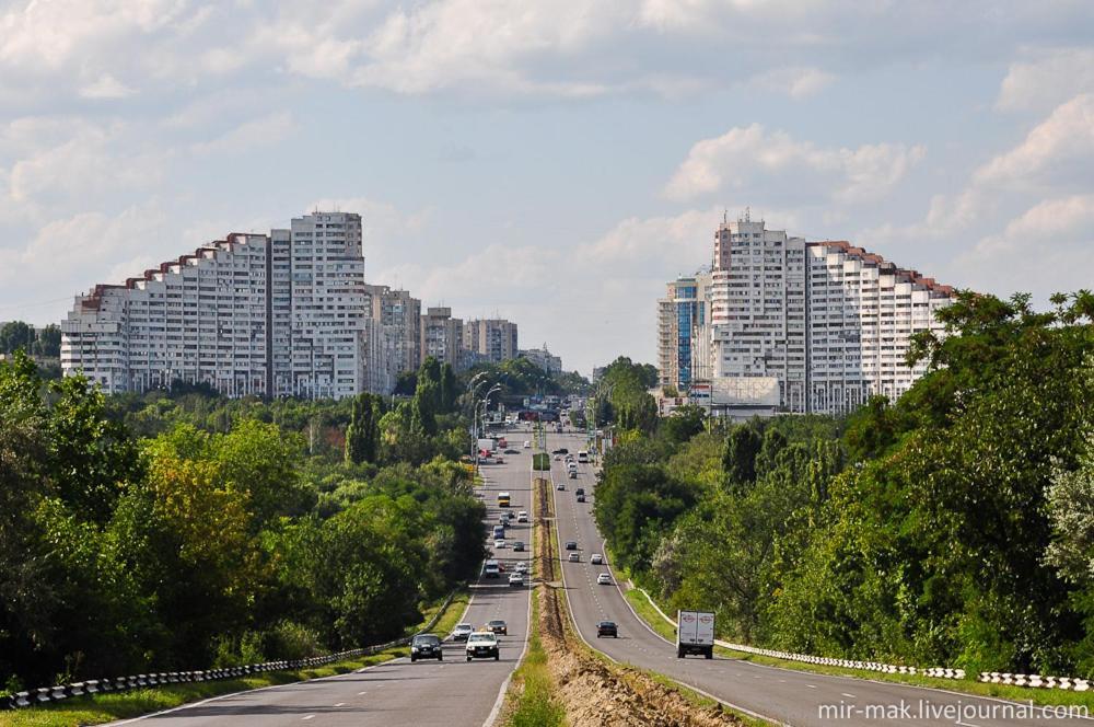 Vasile Alecsandri 60 Ap 49 Chisinau Exterior photo